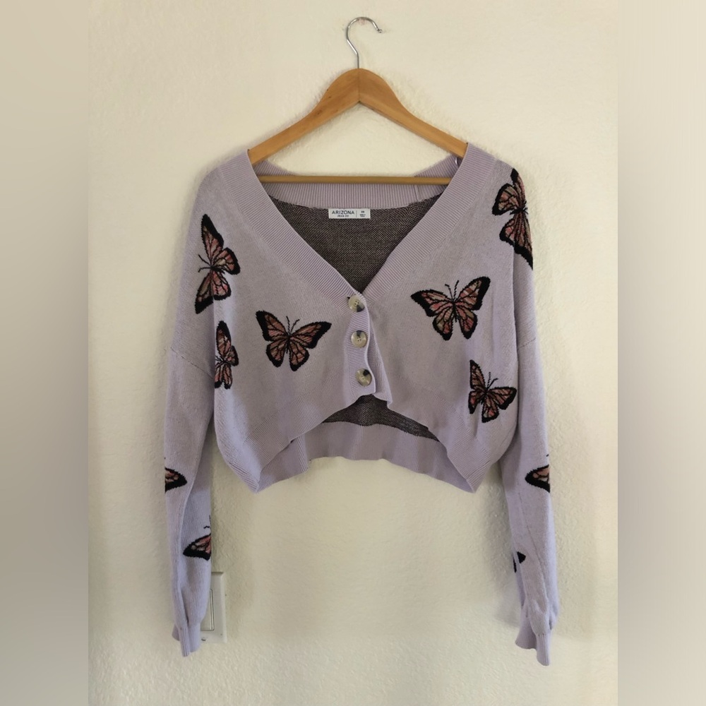 Arizona Jean Company Lavender Butterfly Button-Front Cropped Cardigan